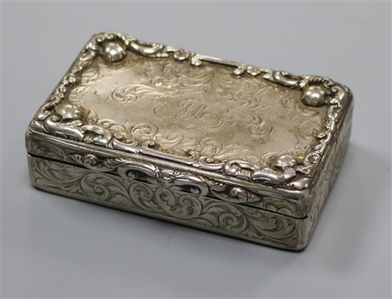 A Victorian engraved silver table snuff box, Cronin & Wheeler, Birmingham, circa 1850, 86mm.